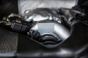 Penyebab Lampu Check Engine Menyala pada Truck & Alat Berat