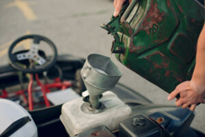 Penyebab Lampu Check Engine Menyala pada Truck & Alat Berat